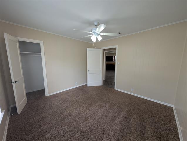 Building Photo - 1605 Maple Dr