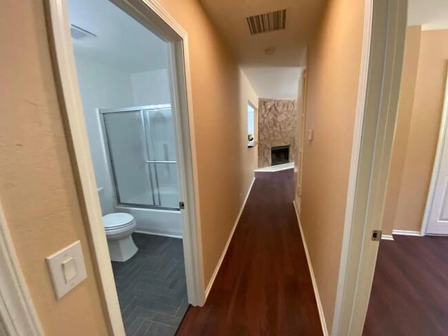 Building Photo - 39220 San Francisquito Canyon Rd