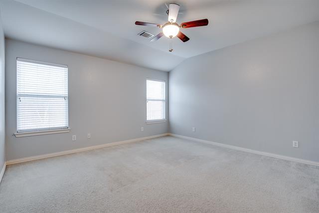 Building Photo - 6940 Willow Crest Dr