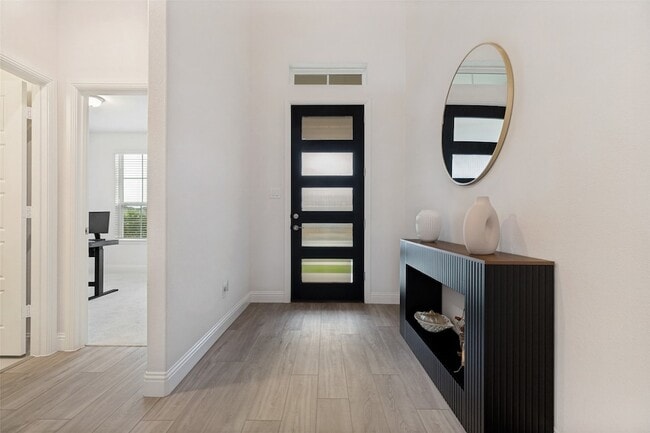 Building Photo - 3508 Sunflower St