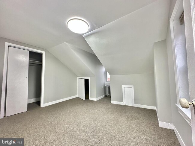 Building Photo - 358 Prospect Ave