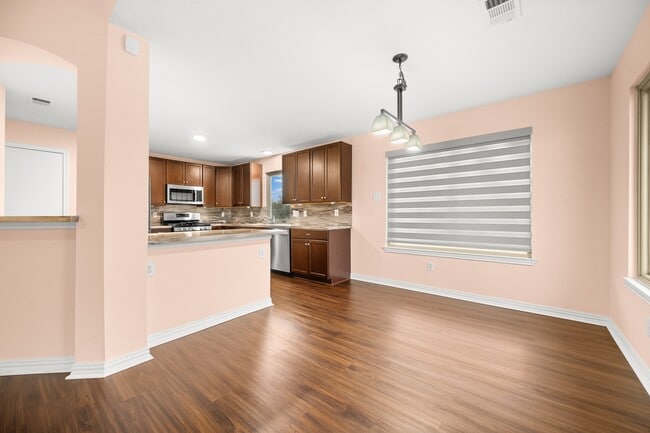 Building Photo - 1530 Hunter Green Ln