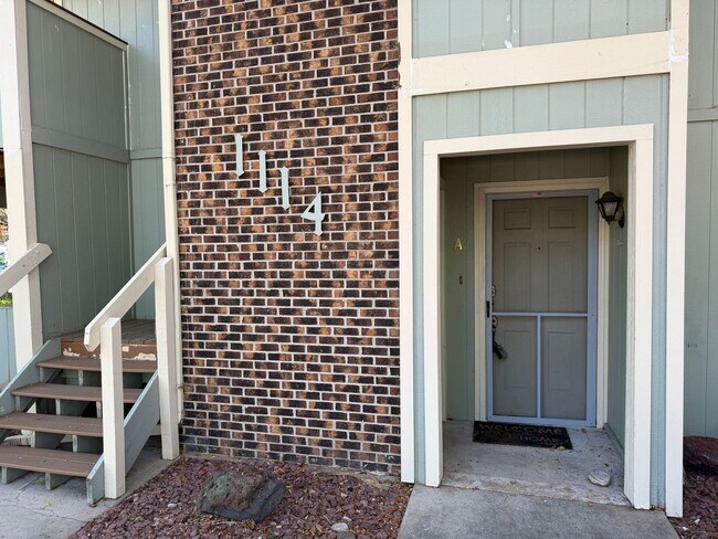 Building Photo - 1114 Centaur Cir