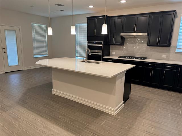 Building Photo - 2724 Southampton Dr