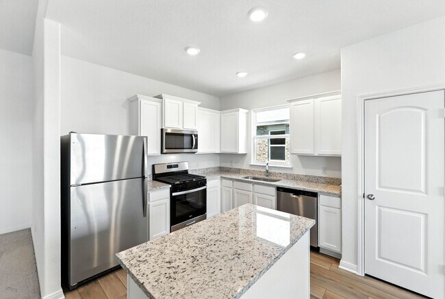 Building Photo - 1151 Amy Dr