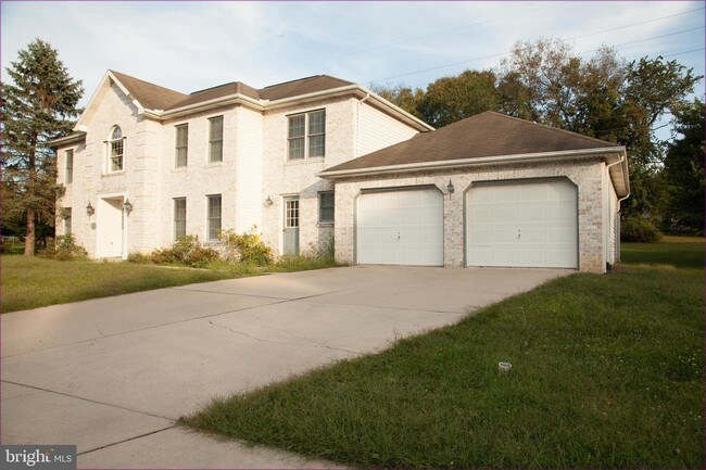 Building Photo - 519 Cobbler Ct