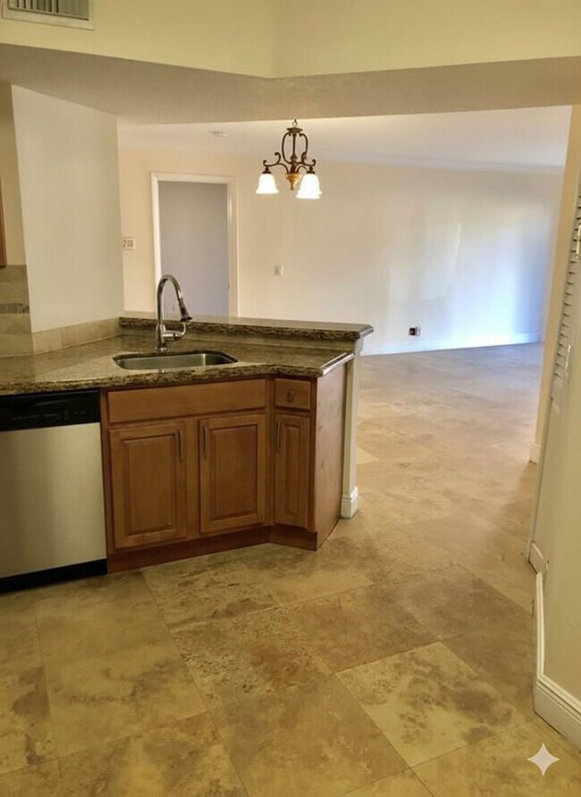 Building Photo - 8721 Wiles Rd