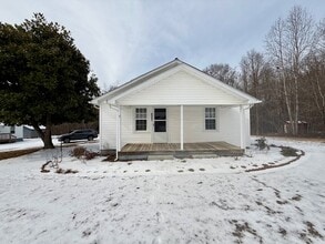 Building Photo - 763 Ruff Leonard Rd