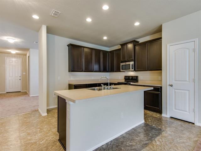 Building Photo - 9101 Benevolent Ct