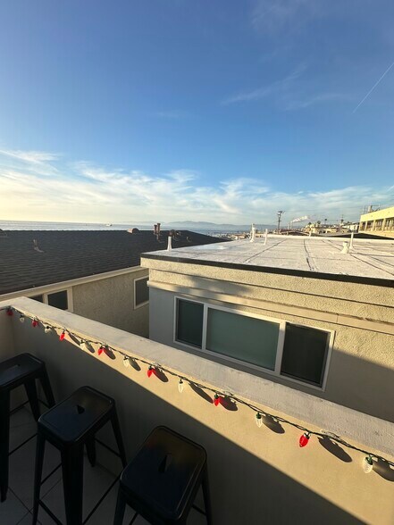 Ocean/Sunset View Balcony Day - 221 36th Pl