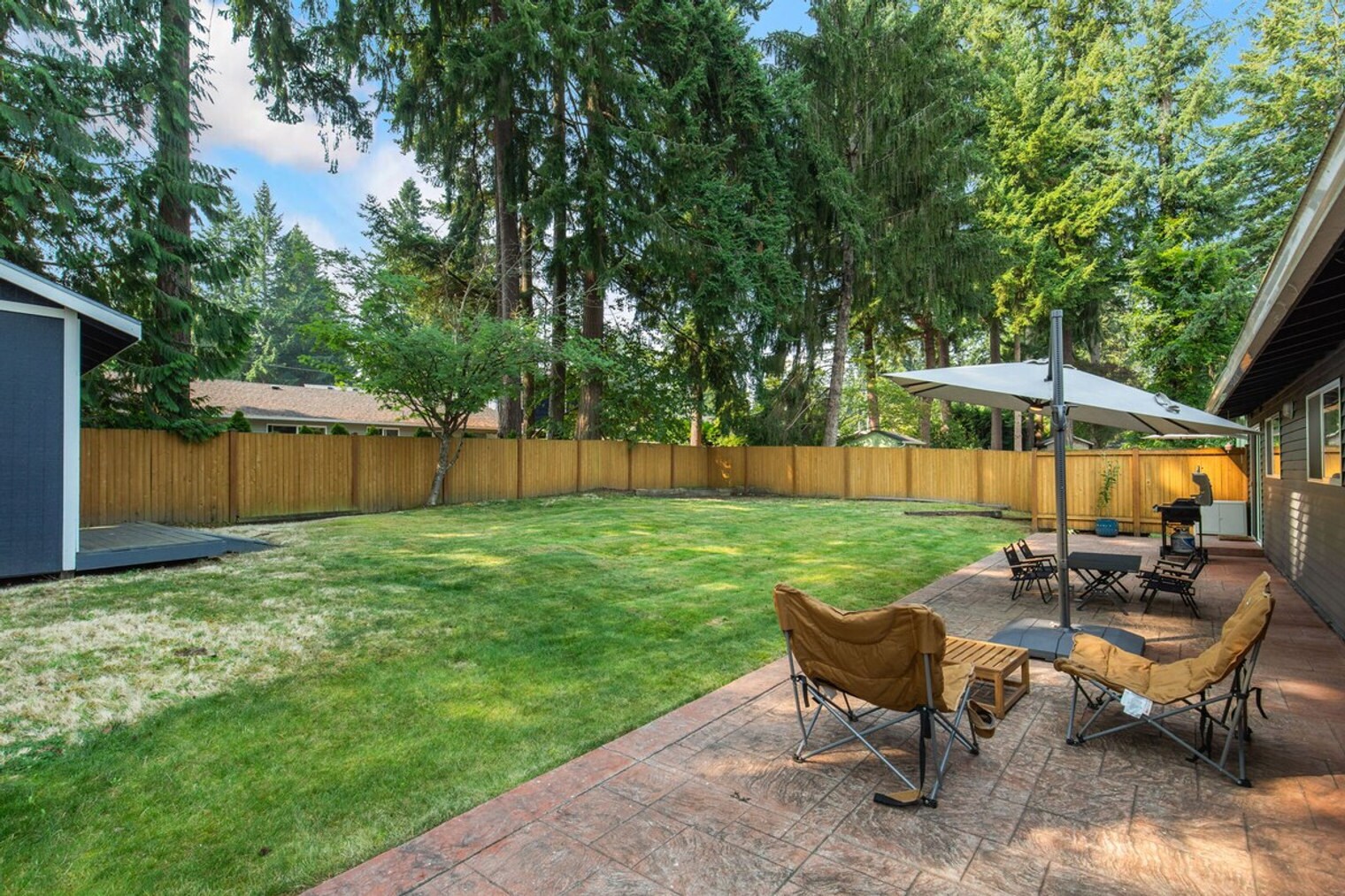 Building Photo - 13829 NE 74th St