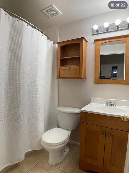 Building Photo - 8773 Bellcove Cir