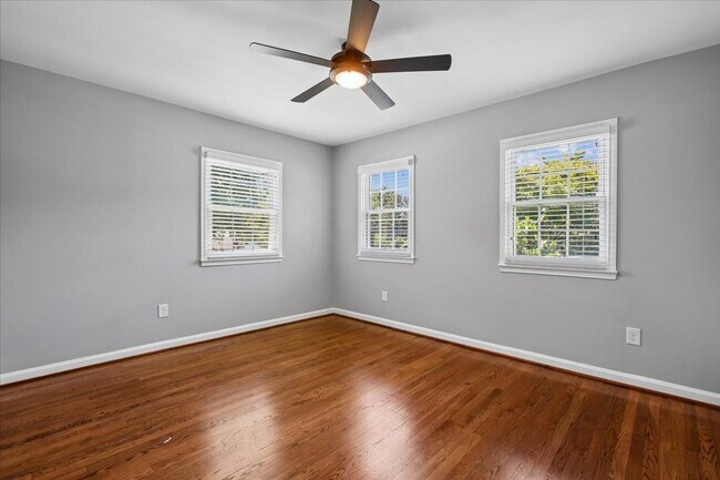 Building Photo - Picturesque Corner Lot Single Family Home in Kensington