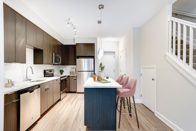 LOREN apartments — community photo - LOREN