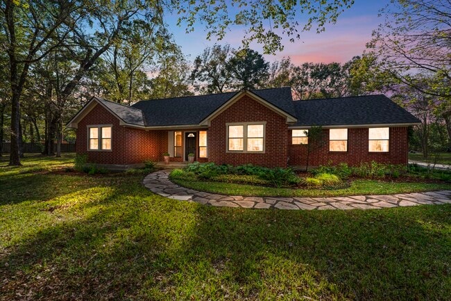 Primary Photo - 8623 Miller Rd