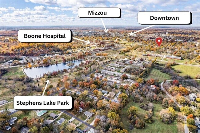 Building Photo - Close to everything downtown!