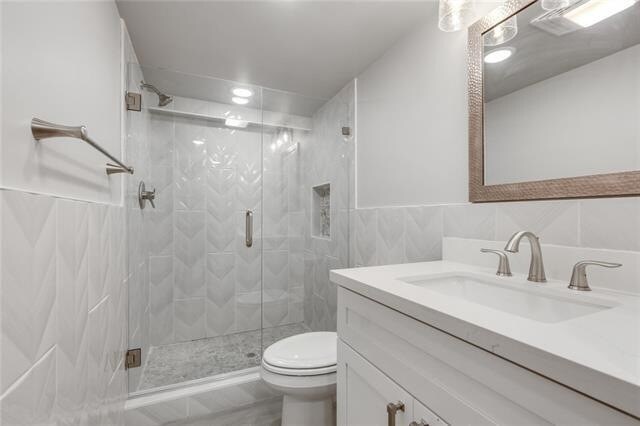 Building Photo - 1428 Broadway St