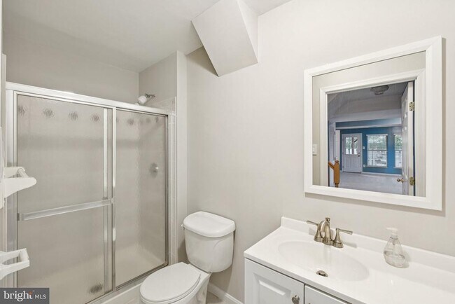 Building Photo - 13524 Hayworth Dr