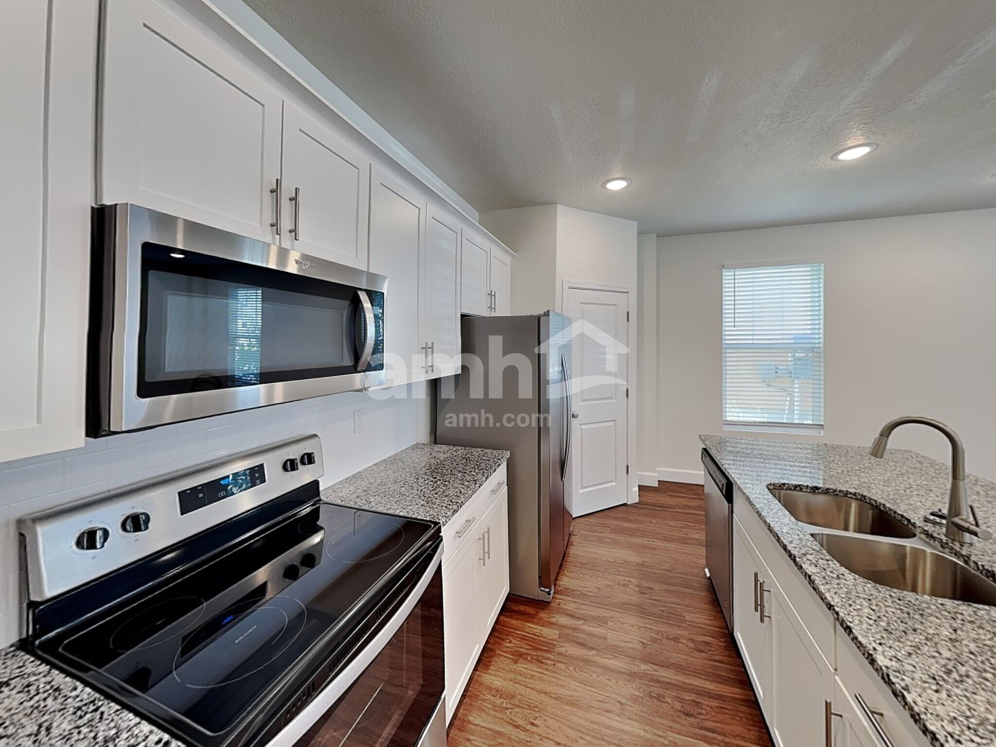 Building Photo - 11138 S Seagrass Dr