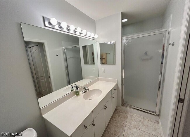Building Photo - 8680 Cedar Hammock Cir