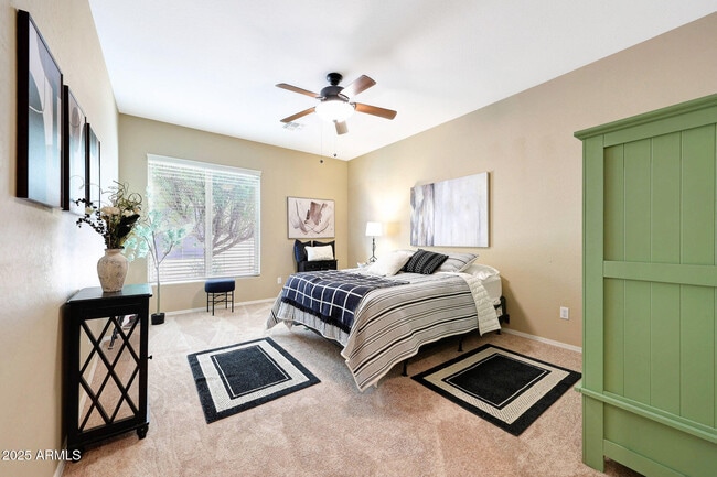 Building Photo - 13129 W Junipero Dr