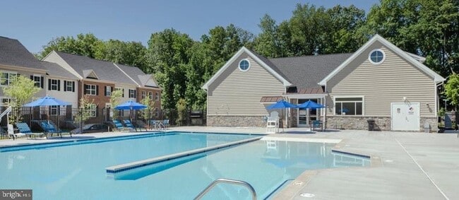 Building Photo - 22732 Tate St