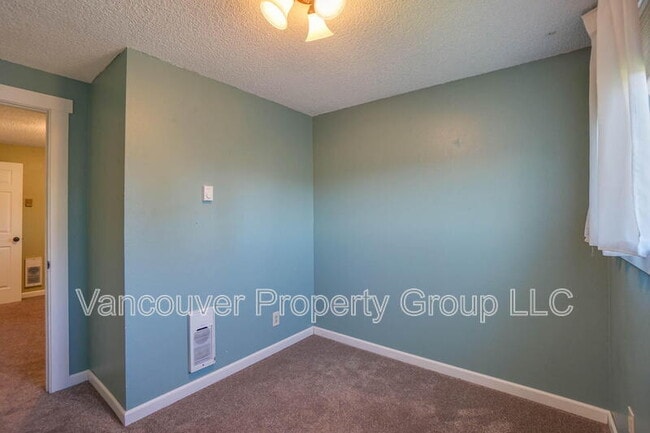 Building Photo - 505 NW 5th Ave