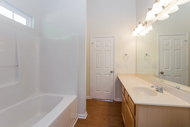 Building Photo - 4102 Hunters Trail Dr