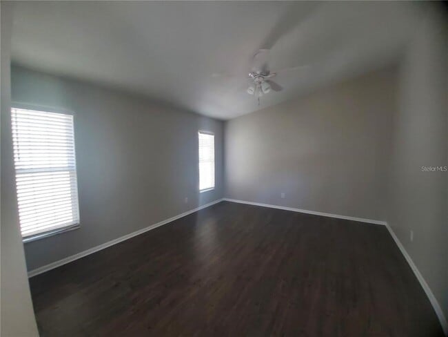 Building Photo - 3037 Barrymore Ct