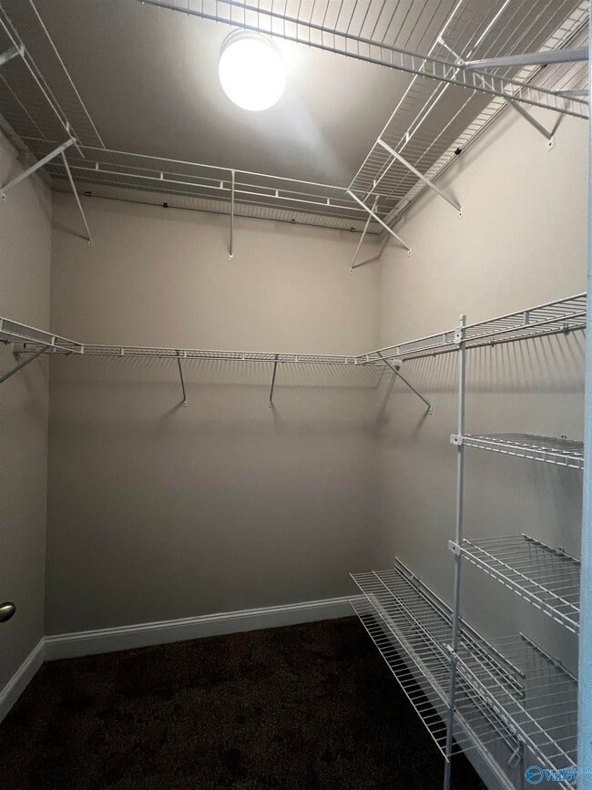 Building Photo - 107 Fourstar Ln