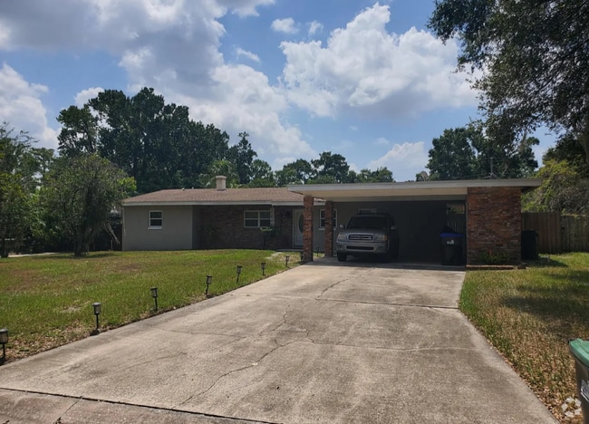 Building Photo - 3010 Needles Dr