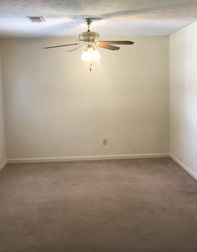 Building Photo - Available Fall 2026!