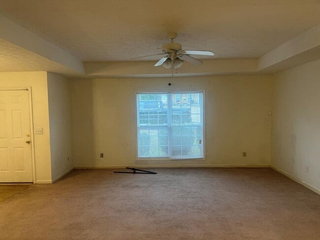 Building Photo - Cute 3 bedroom 2 bath home Close to Downtown Phenix City and Columbus