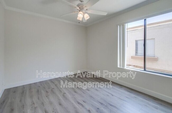 Building Photo - 3268 Via Marin