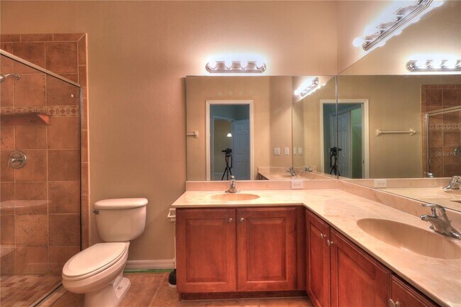 Building Photo - 20109 Indian Rosewood Dr