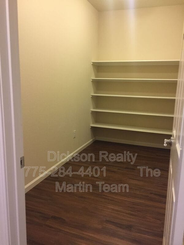 Building Photo - 2950 Cityview Terrace