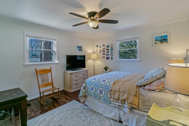 Building Photo - 6612 Kerns Rd