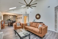 Building Photo - 3247 Summerchase Cir