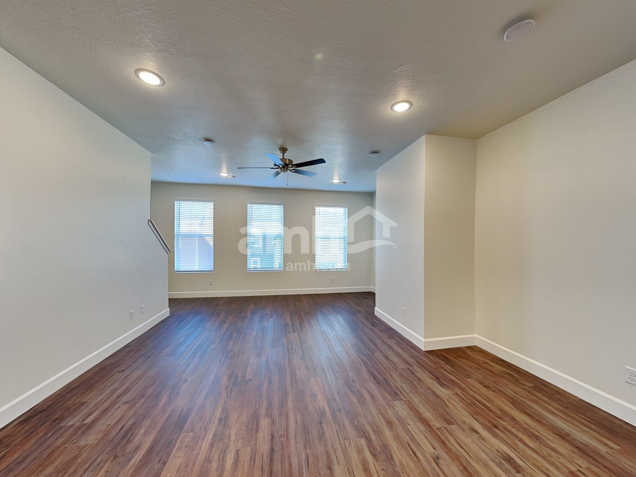 Building Photo - 6014 W Copper Hawk Dr