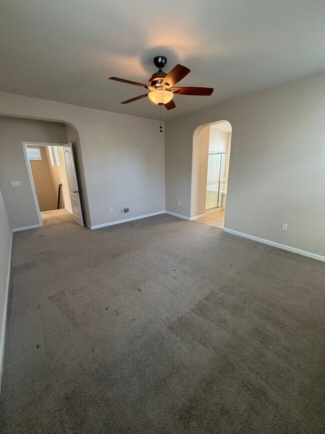 Building Photo - 9026 Crescenda Ln