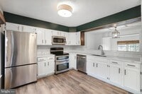 Building Photo - 5040 Southern Star Terrace