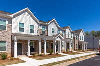 Building Photo - Covey Homes Paper Mill