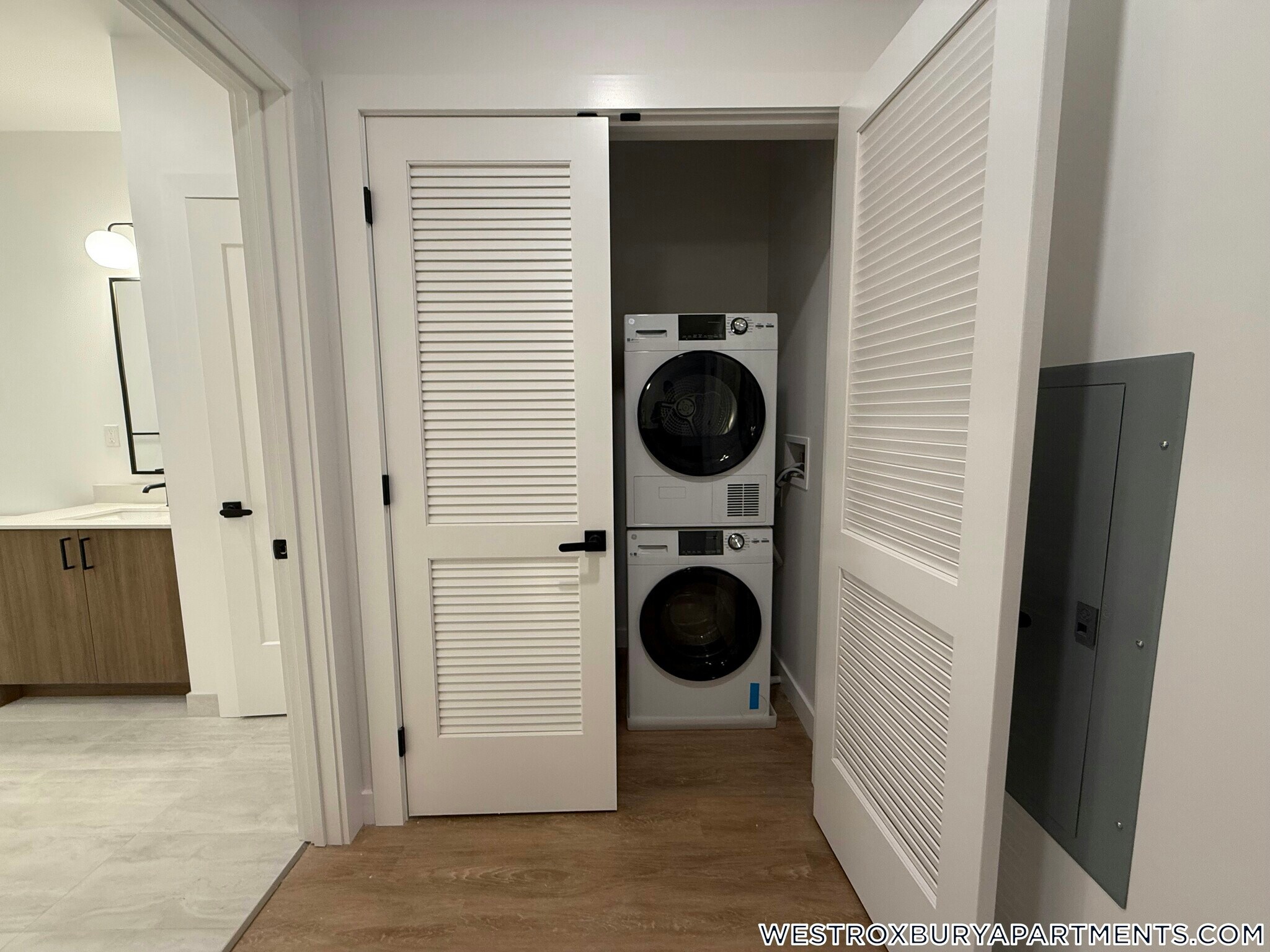 Building Photo - 199 Gardner St