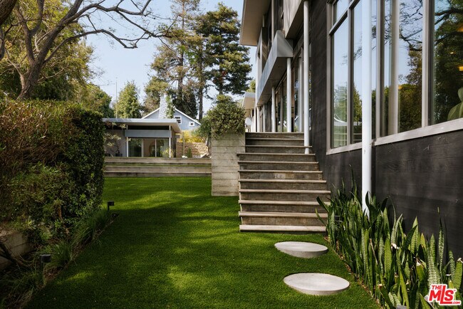 Building Photo - 43 Haldeman Rd