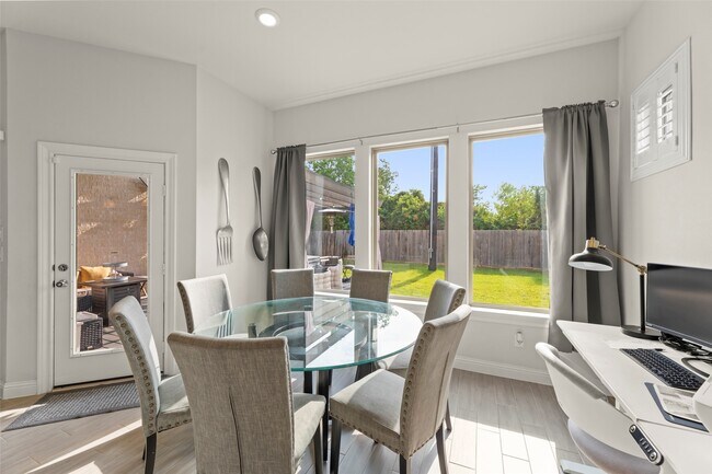 Building Photo - 1939 Shallow Canyon Ln