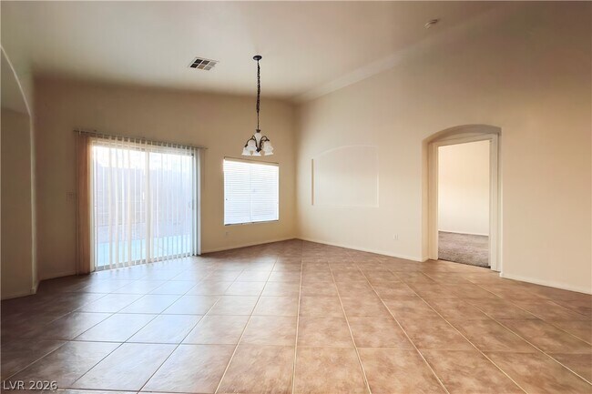 Building Photo - 10777 Vestone St