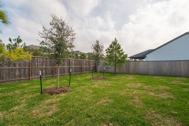 Building Photo - 155 Renodes Garden Ln