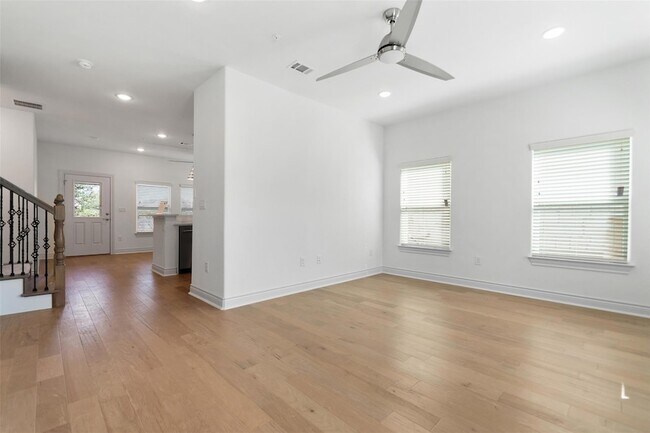 Building Photo - 2105 Tiger Trail