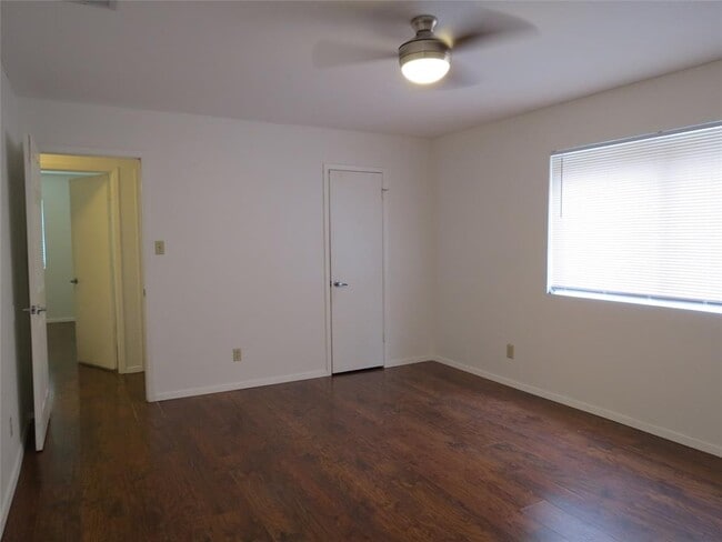 Building Photo - 6803 Rearden Rd