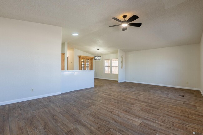 Building Photo - 11238 S Cactus Wren Way